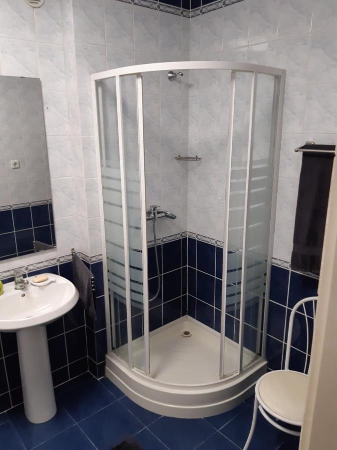 Gabor Pal 1 Apartman 1 Szoba Dunafoldvar Eksteriør billede